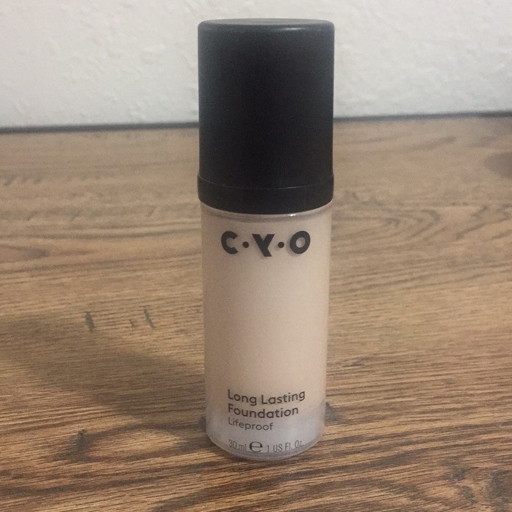CYO lifeproof foundation shade 101